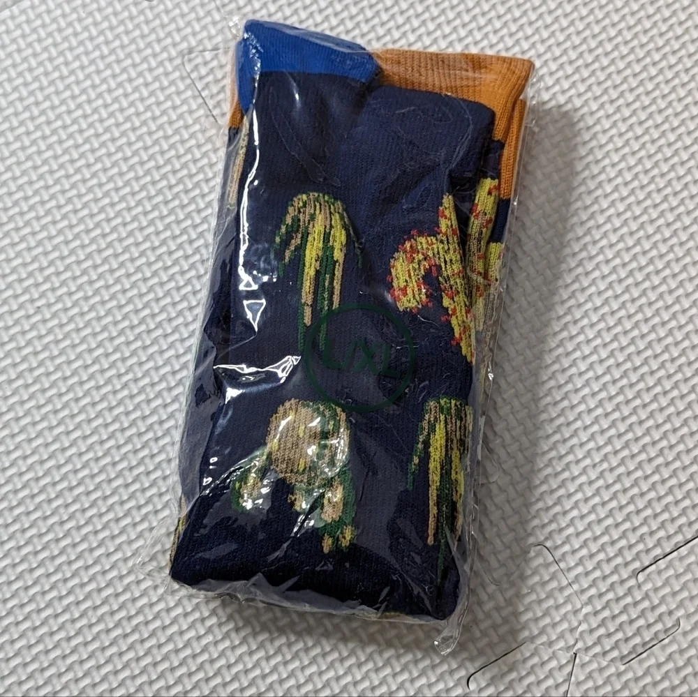 Compression socks blue with cactus designs print large/extra large